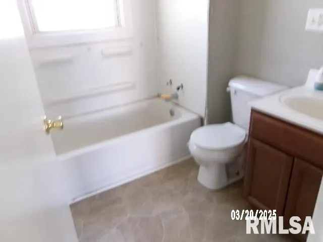 $85,000 | 2022 Windsor Street, Pekin, IL 61554