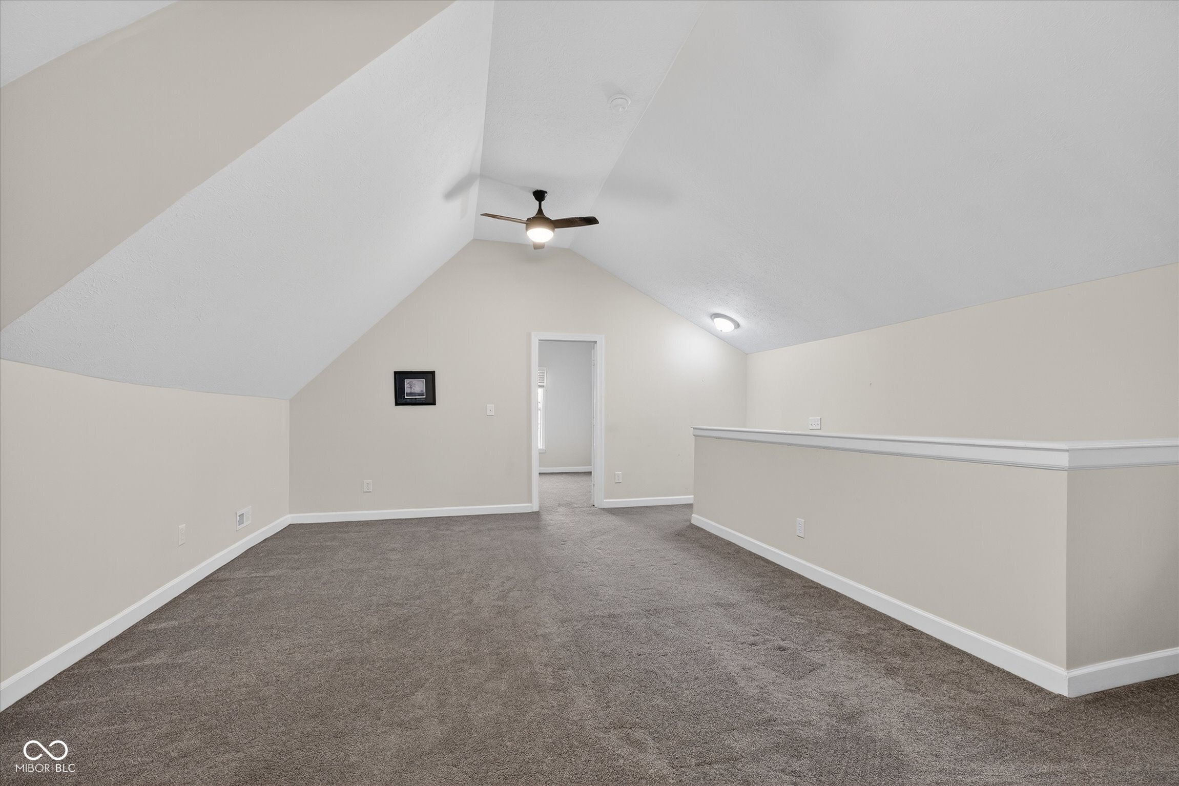 444 Keystone Avenue Indianapolis, IN 46201 - Photo 26 of 34