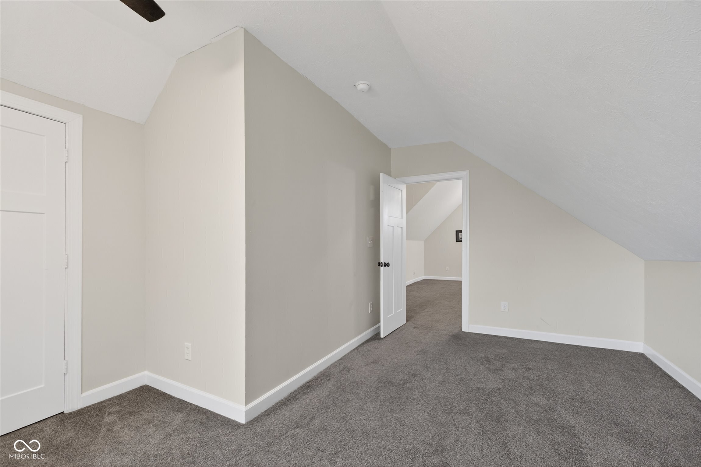 444 Keystone Avenue Indianapolis, IN 46201 - Photo 28 of 34