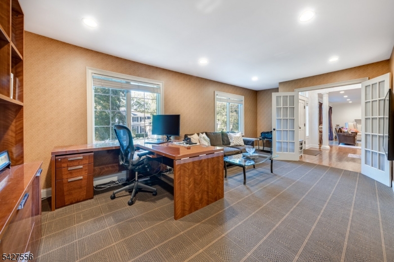 7 Byron Road Short Hills, NJ 07078 - Photo 16 of 33