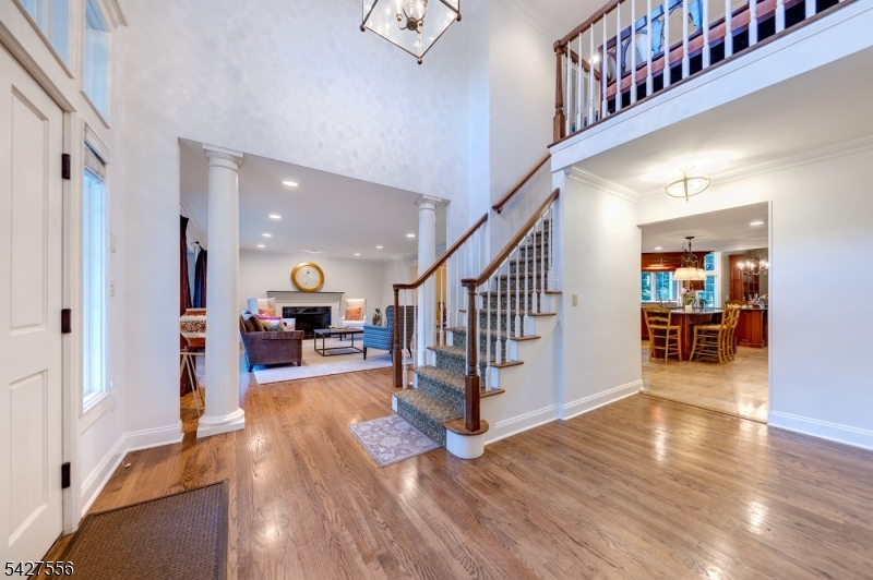 7 Byron Road Short Hills, NJ 07078 - Photo 2 of 33
