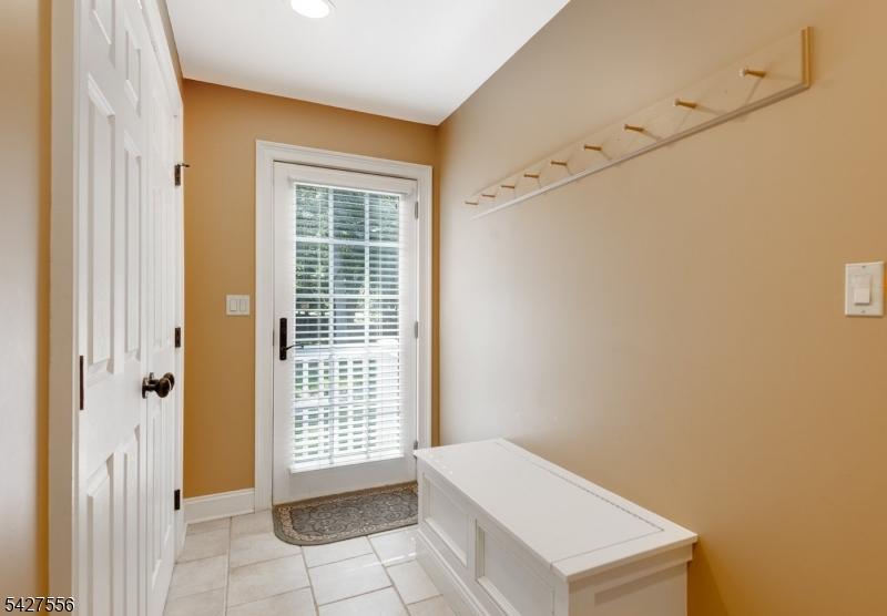 7 Byron Road Short Hills, NJ 07078 - Photo 28 of 33