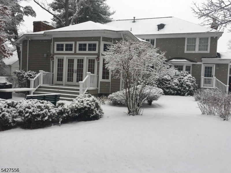 7 Byron Road Short Hills, NJ 07078 - Photo 33 of 33