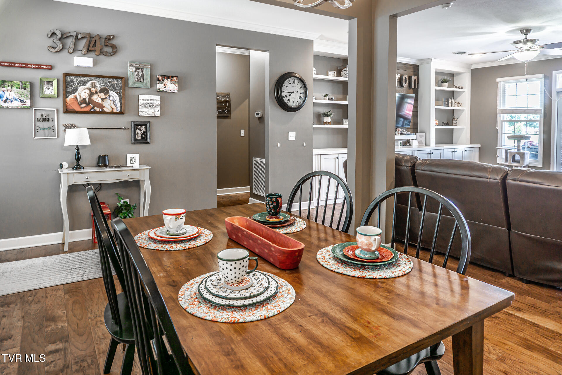 103 Oak Grove Road Greeneville, TN 37745 - Photo 14 of 62 Dining room