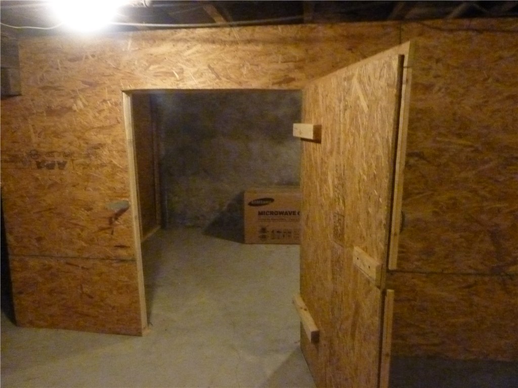 18 Ryan Avenue, Unit 2N Bristol, RI 02809 - Photo 13 of 16