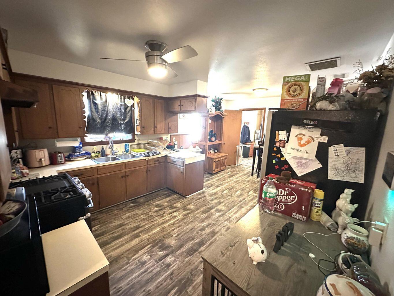 1409 Floydada Plainview, TX 79072 - Photo 5 of 16 5