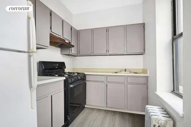 $399,000 | 98 Avenue C, Unit 6B | East Village