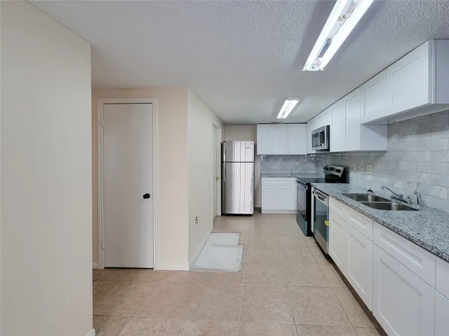 $1,800 | 1210 New Tree Lane, Missouri City, TX 77489