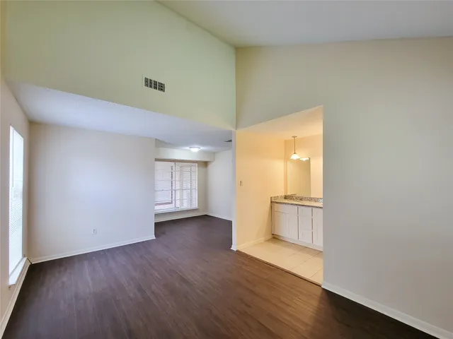 $1,800 | 1210 New Tree Lane, Missouri City, TX 77489