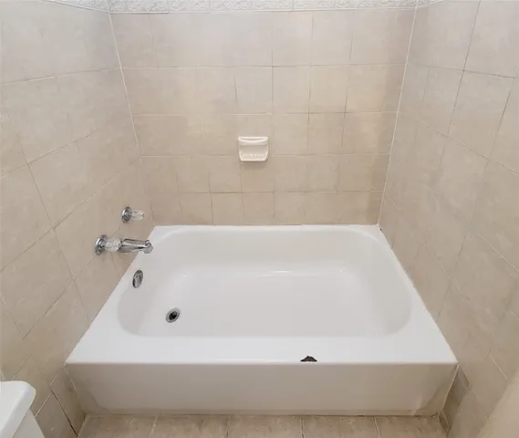 $1,800 | 1210 New Tree Lane, Missouri City, TX 77489