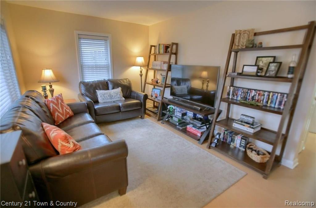 3143 Crooks Road Rochester Hills, MI 48309 - Photo 8 of 23