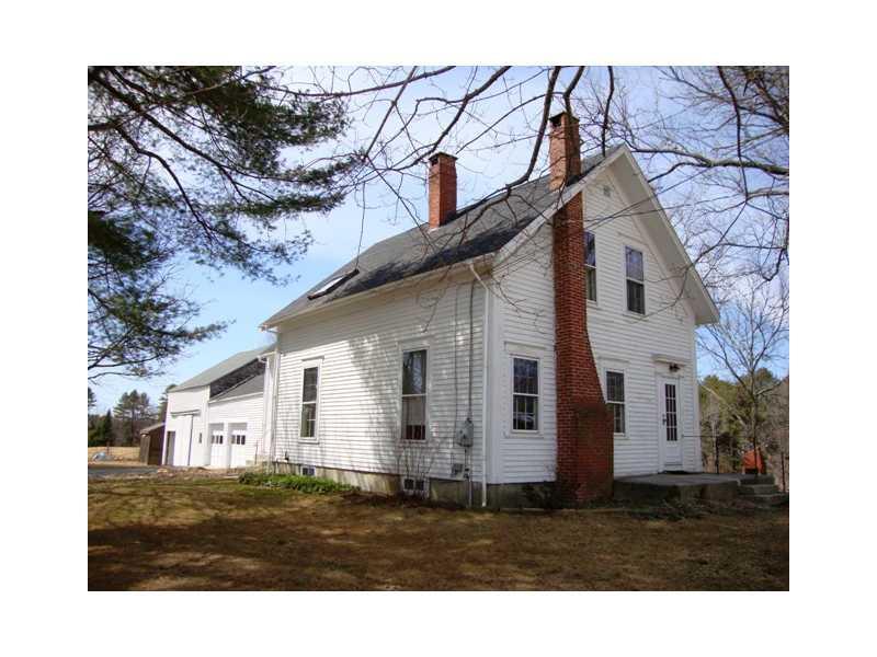 40 Upper Mast Landing Road Freeport, ME 04032 - Photo 1 of 18 Exterior Front. Lovely Maine...