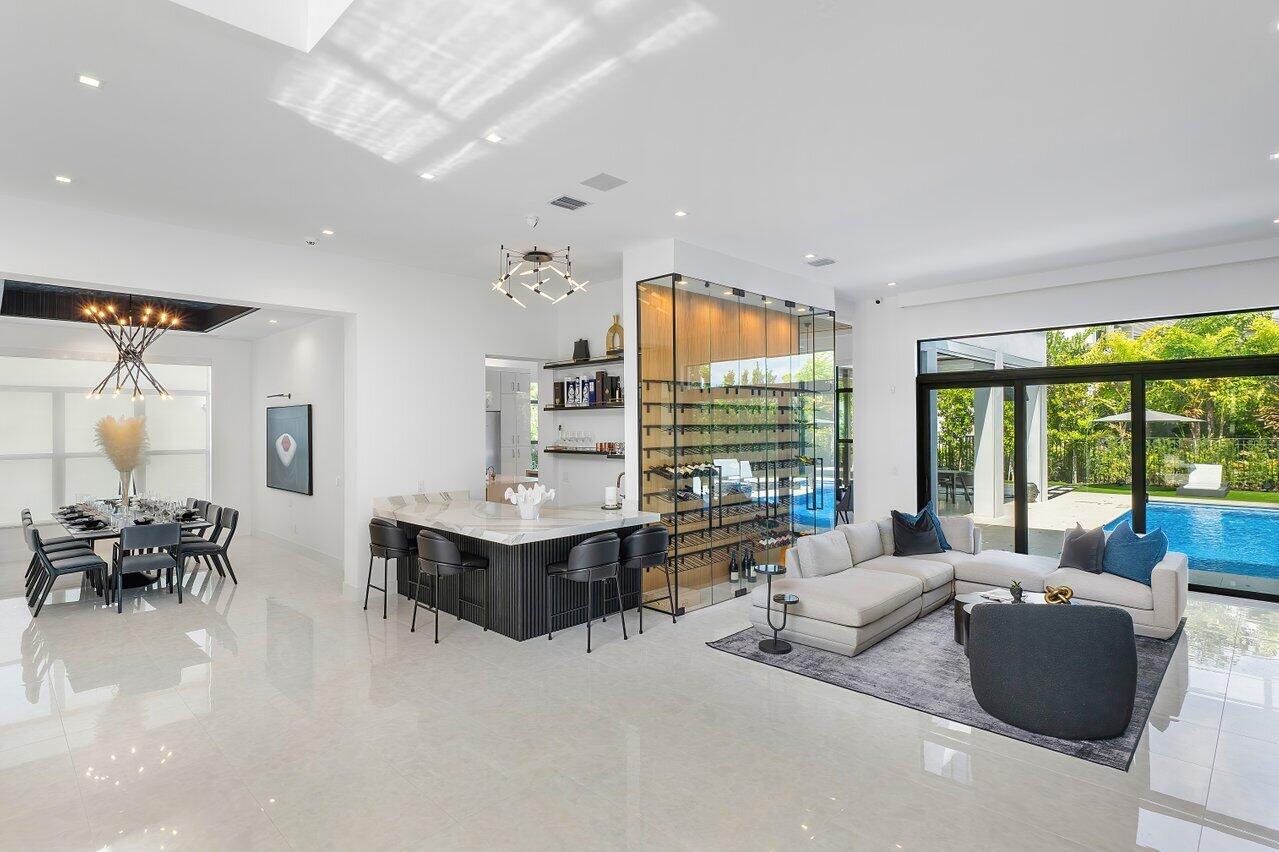 9585 Vescovato Way Boca Raton, FL 33496 - Photo 6 of 87 015-9585VescovatoWay-BocaRaton-FL-33496-