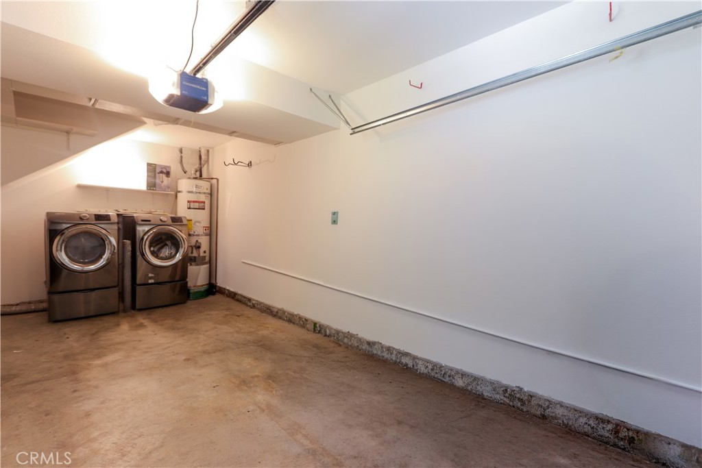 32 Garrison Loop Ladera Ranch, CA 92694 - Photo 26 of 31 Attached single car garage