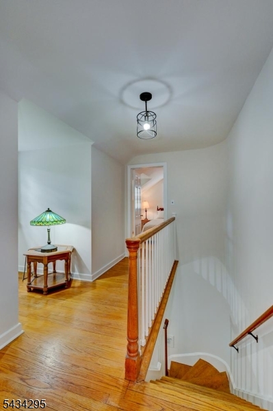 328 Plymouth Road Union, NJ 07083 - Photo 17 of 32