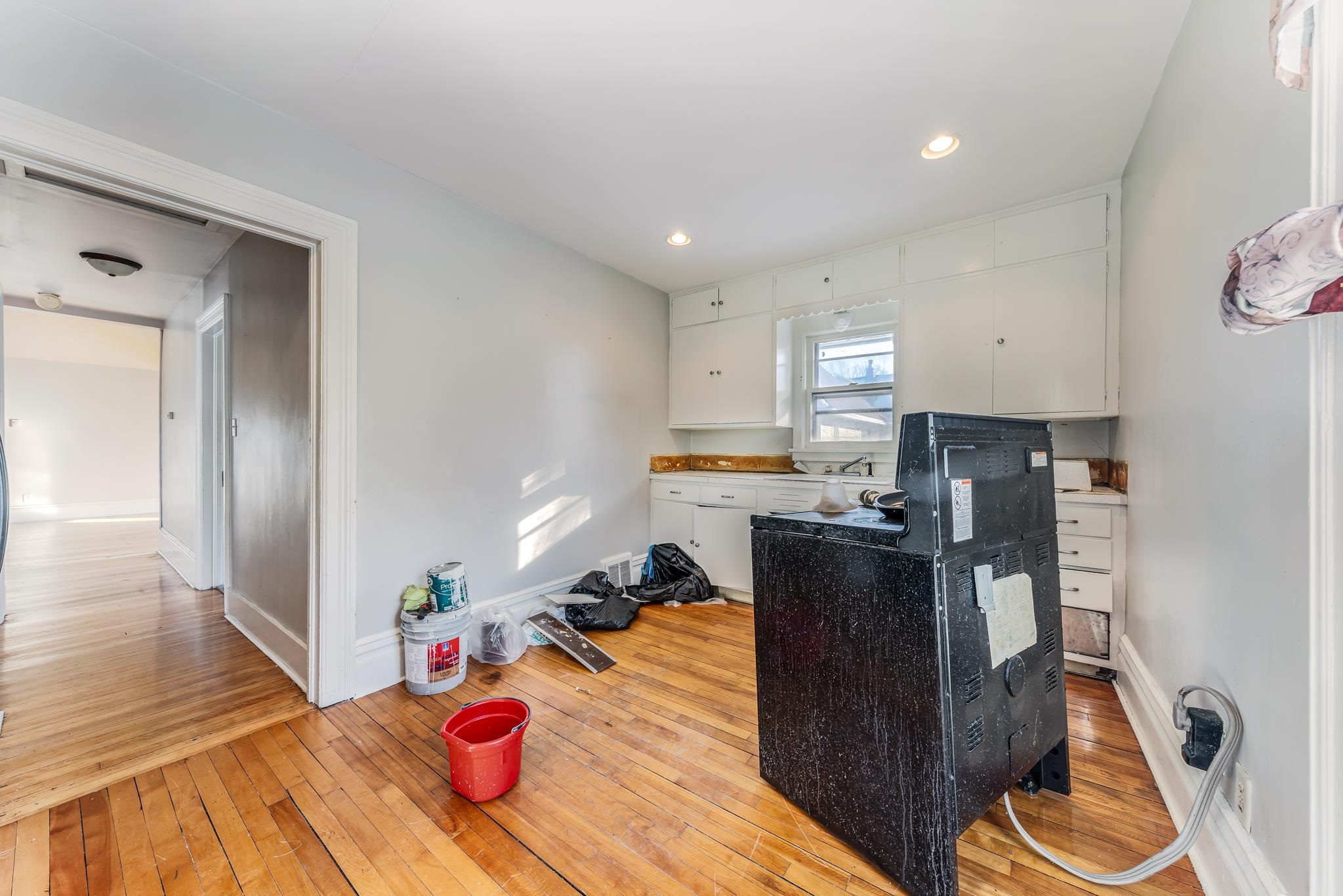 1217 Jackson Street Oshkosh, WI 54901 - Photo 12 of 25