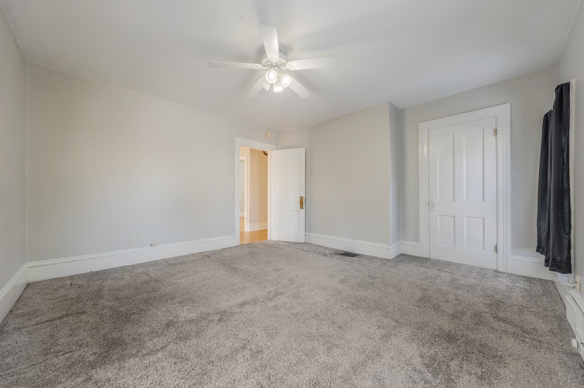 1217 Jackson Street Oshkosh, WI 54901 - Photo 16 of 25