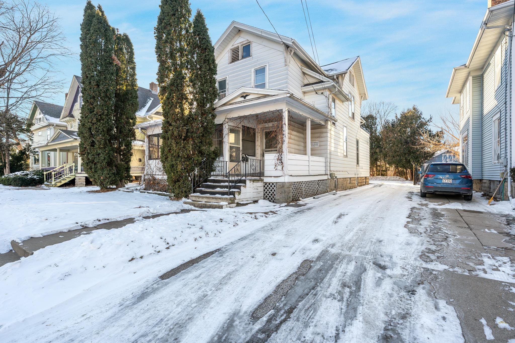 1217 Jackson Street Oshkosh, WI 54901 - Photo 23 of 25