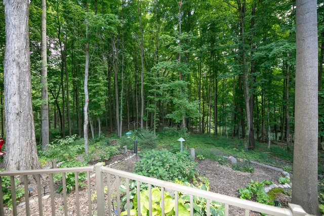 $859,900 | 46 Camp Madron Road, Unit 46, Buchanan, MI 49107