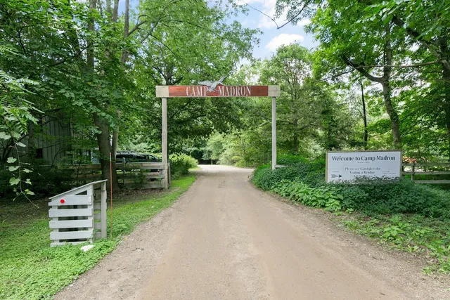 $859,900 | 46 Camp Madron Road, Unit 46, Buchanan, MI 49107