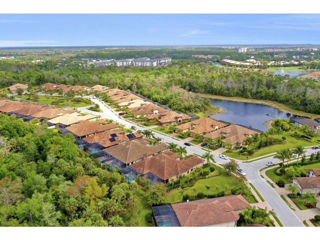 6561 Roma Way Naples, FL 34113 - Photo 2 of 34 Photo 2