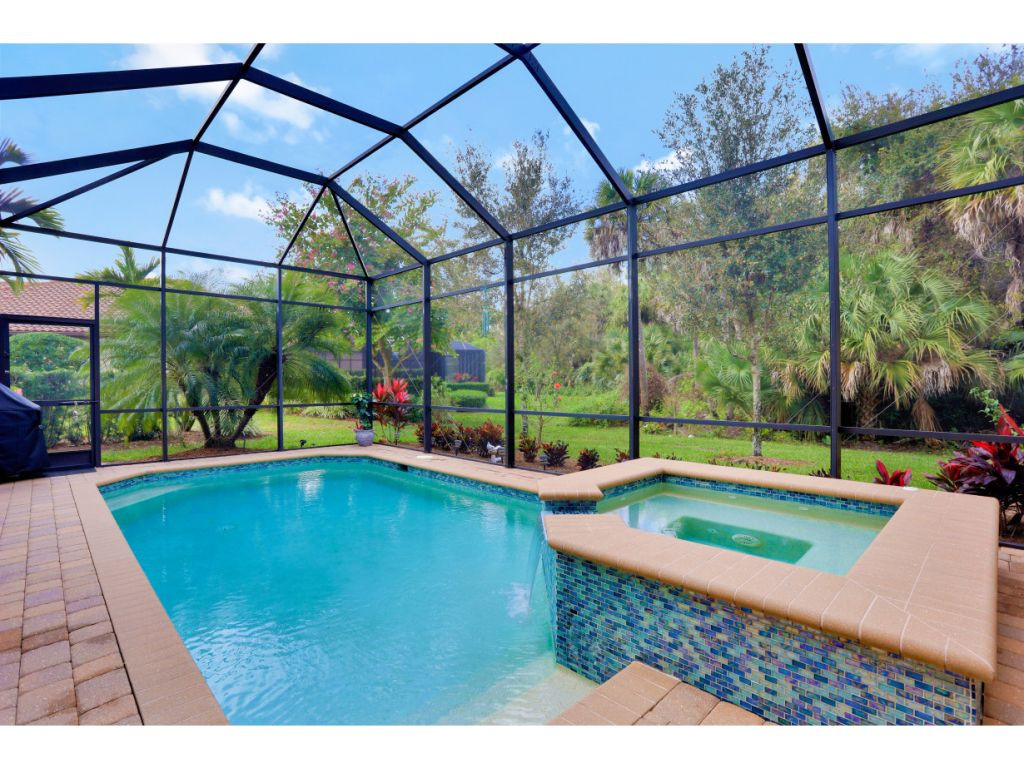 6561 Roma Way Naples, FL 34113 - Photo 3 of 34 Photo 3