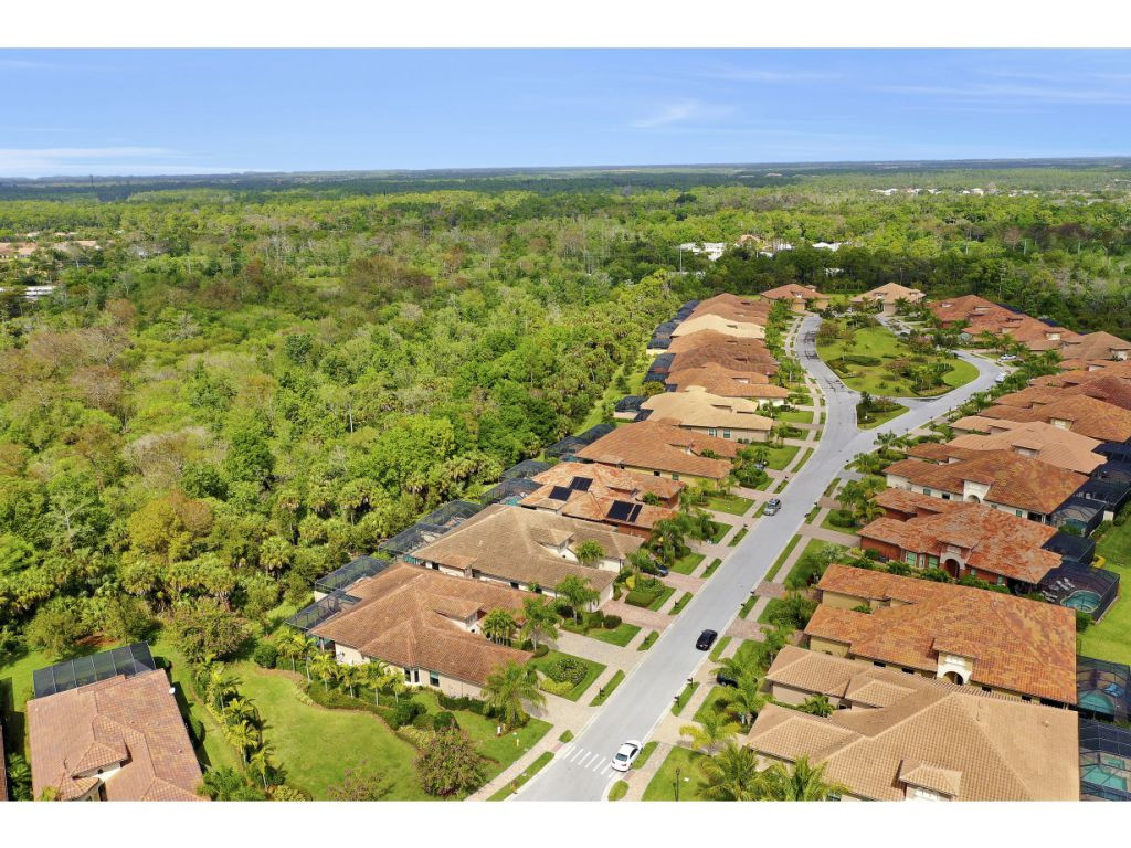 6561 Roma Way Naples, FL 34113 - Photo 32 of 34 Photo 32