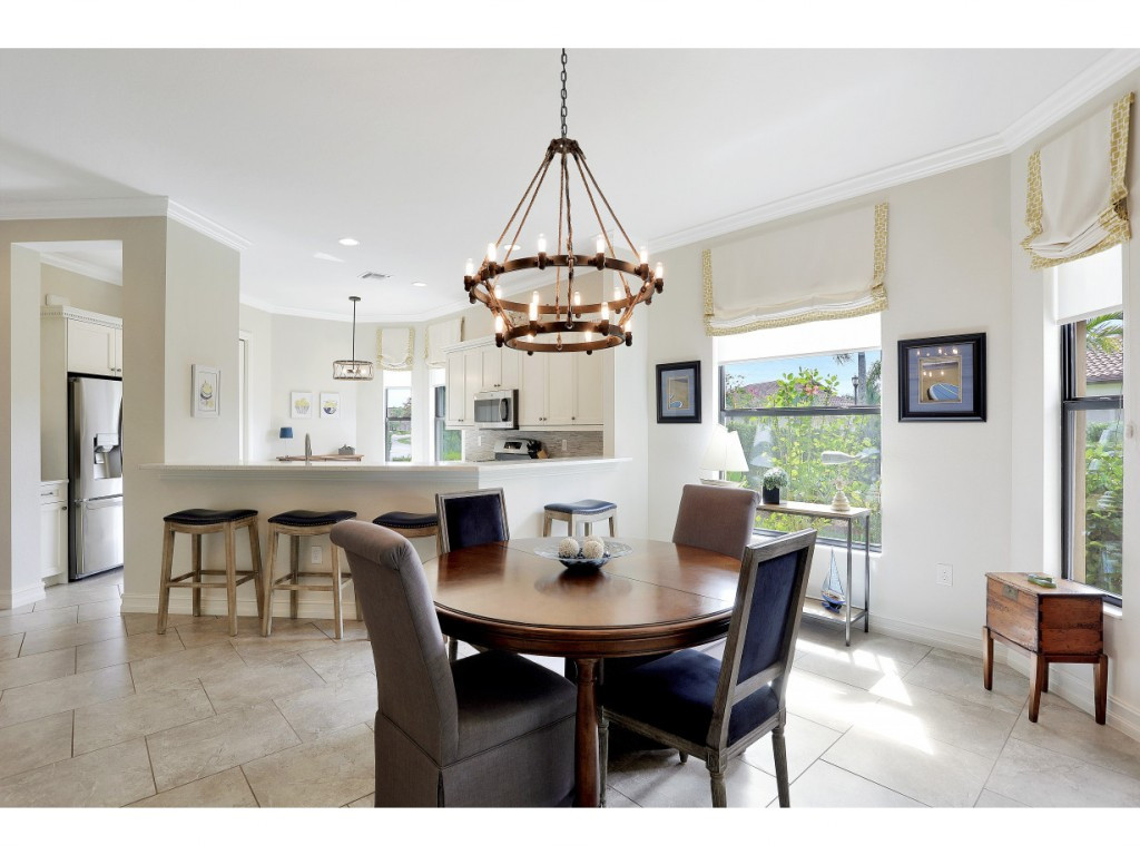 6561 Roma Way Naples, FL 34113 - Photo 10 of 34 Photo 10