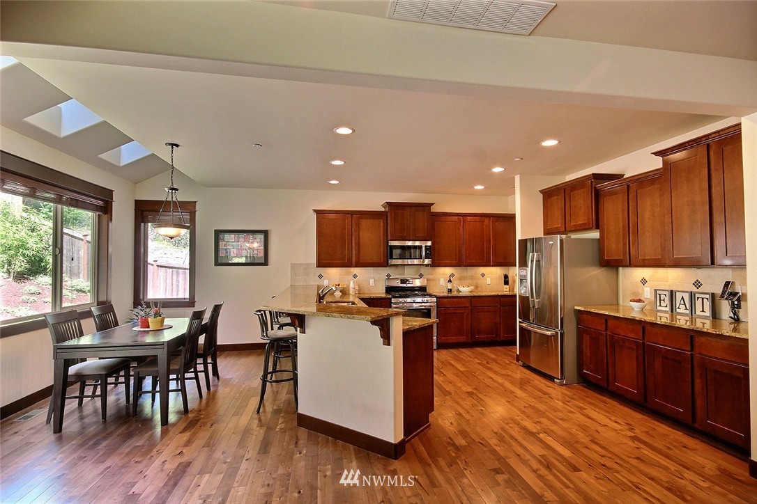 203 235th Place Southeast Bothell, WA 98021 - Photo 10 of 25
