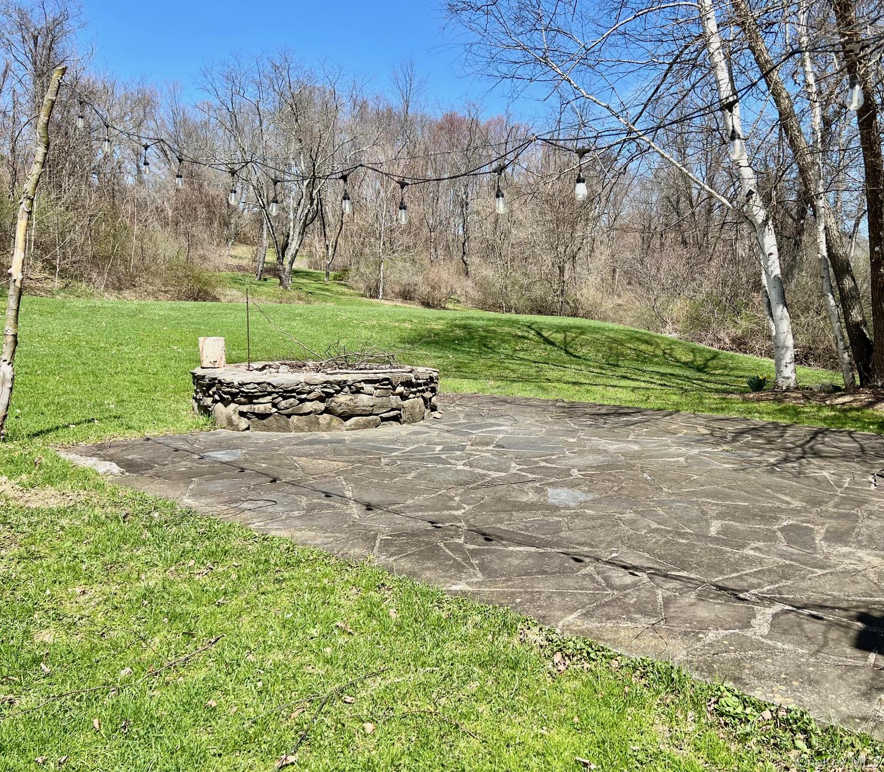 819 Van Wagner Road Poughkeepsie, NY 12601 - Photo 34 of 43