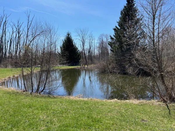 $975,000 | 819 Van Wagner Road, Poughkeepsie, NY 12601