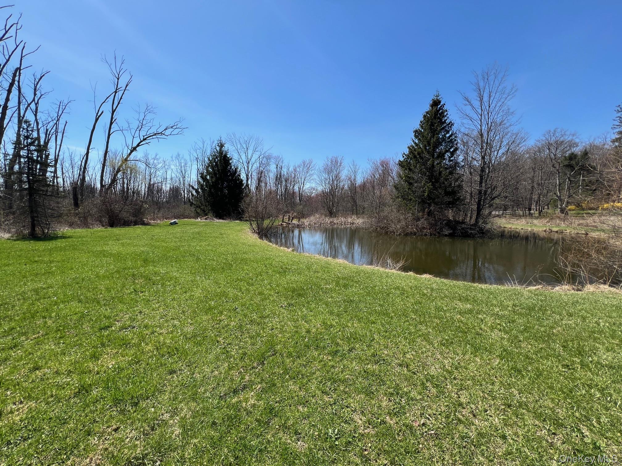 819 Van Wagner Road Poughkeepsie, NY 12601 - Photo 40 of 43