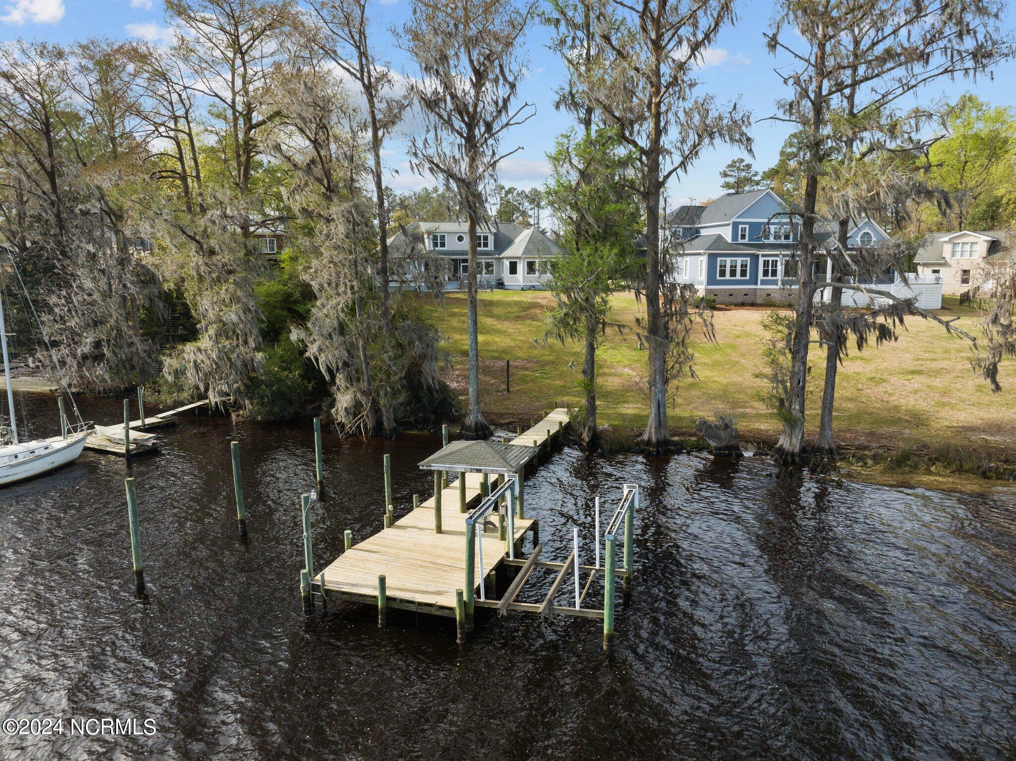 2355 Chinquapin Road New Bern, NC 28562 - Photo 73 of 95 77-web-or-mls-DJI_0807