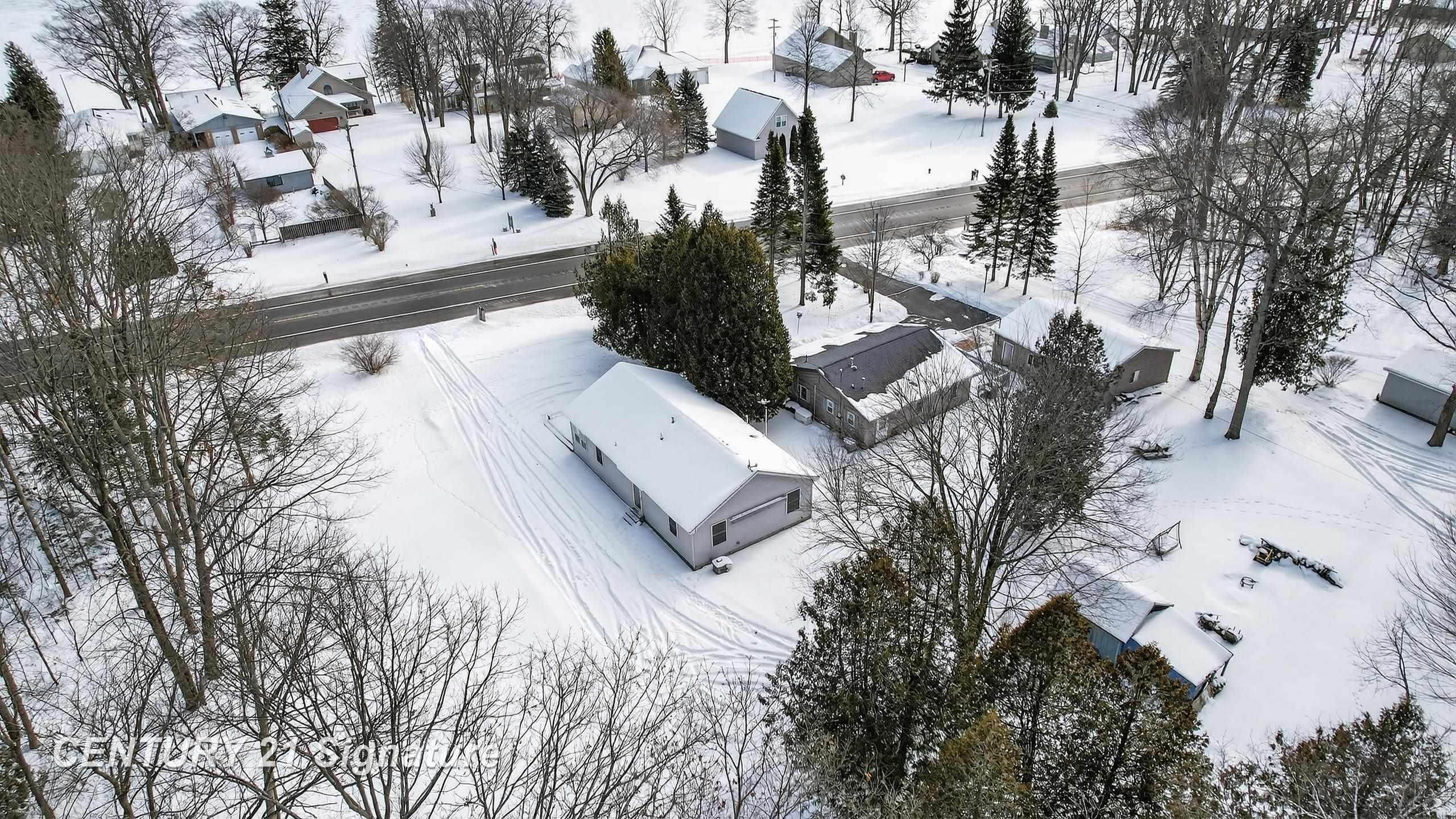 1647 North Huron Road Tawas City, MI 48763 - Photo 56 of 61
