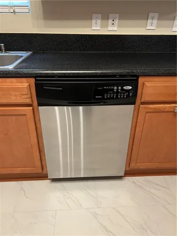 $1,600 | 828 Hidalgo Street, New Orleans, LA 70124