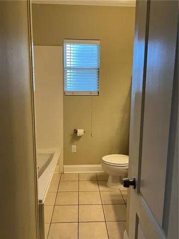 $1,600 | 828 Hidalgo Street, New Orleans, LA 70124