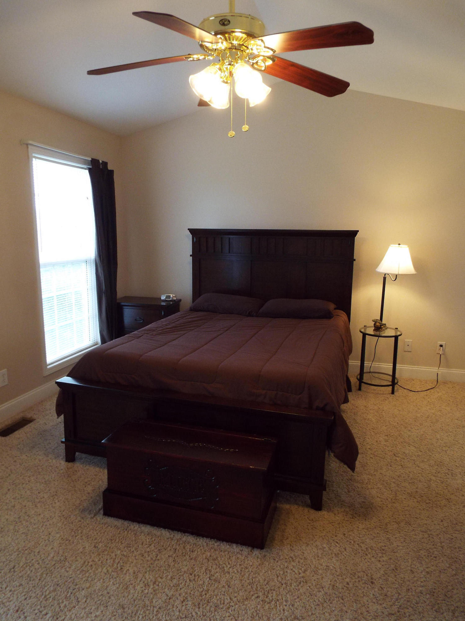 5619 J. Riley W Drive Greenback, TN 37742 - Photo 13 of 34 Master Bedroom