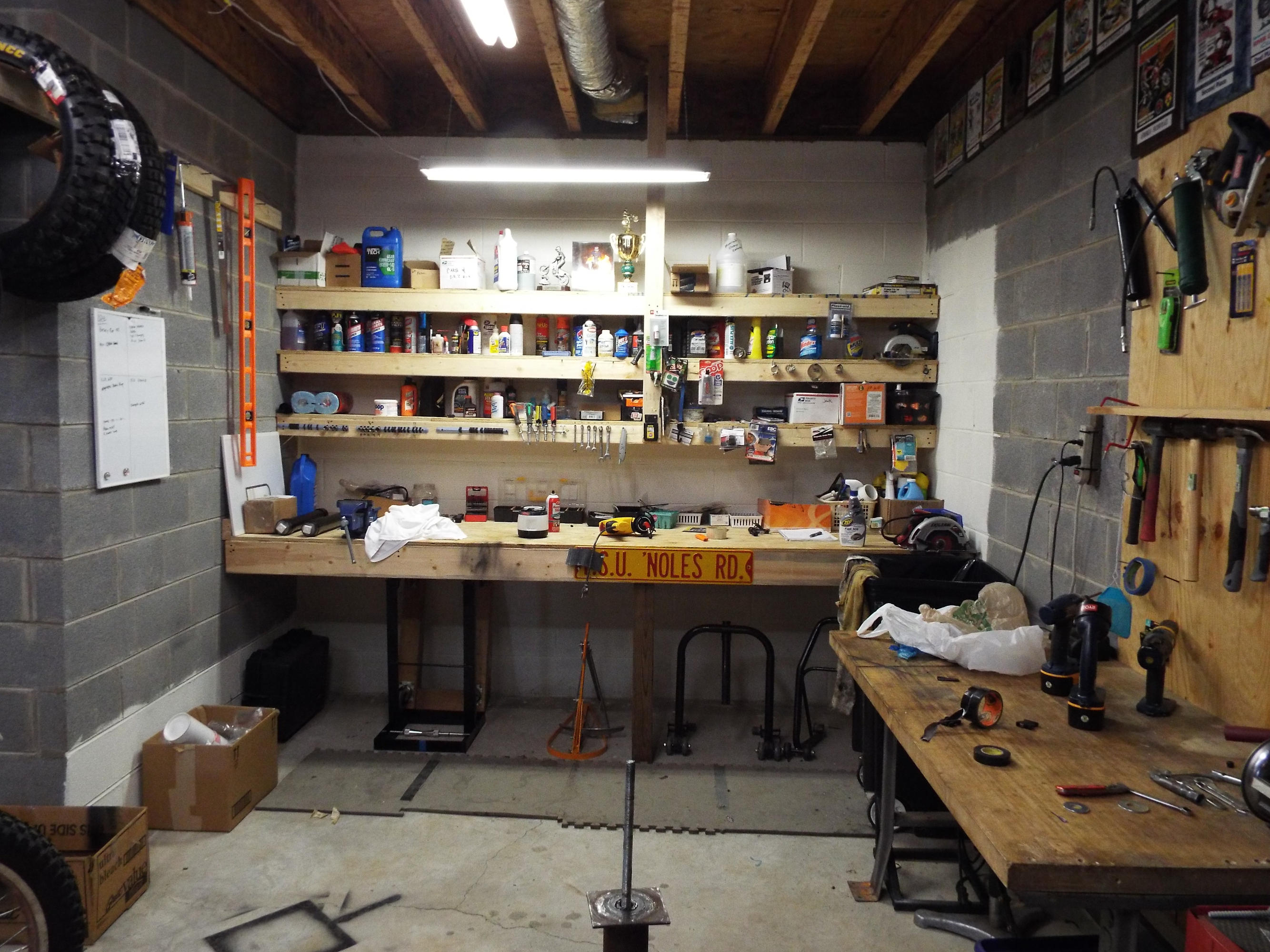 5619 J. Riley W Drive Greenback, TN 37742 - Photo 25 of 34 Workshop area down