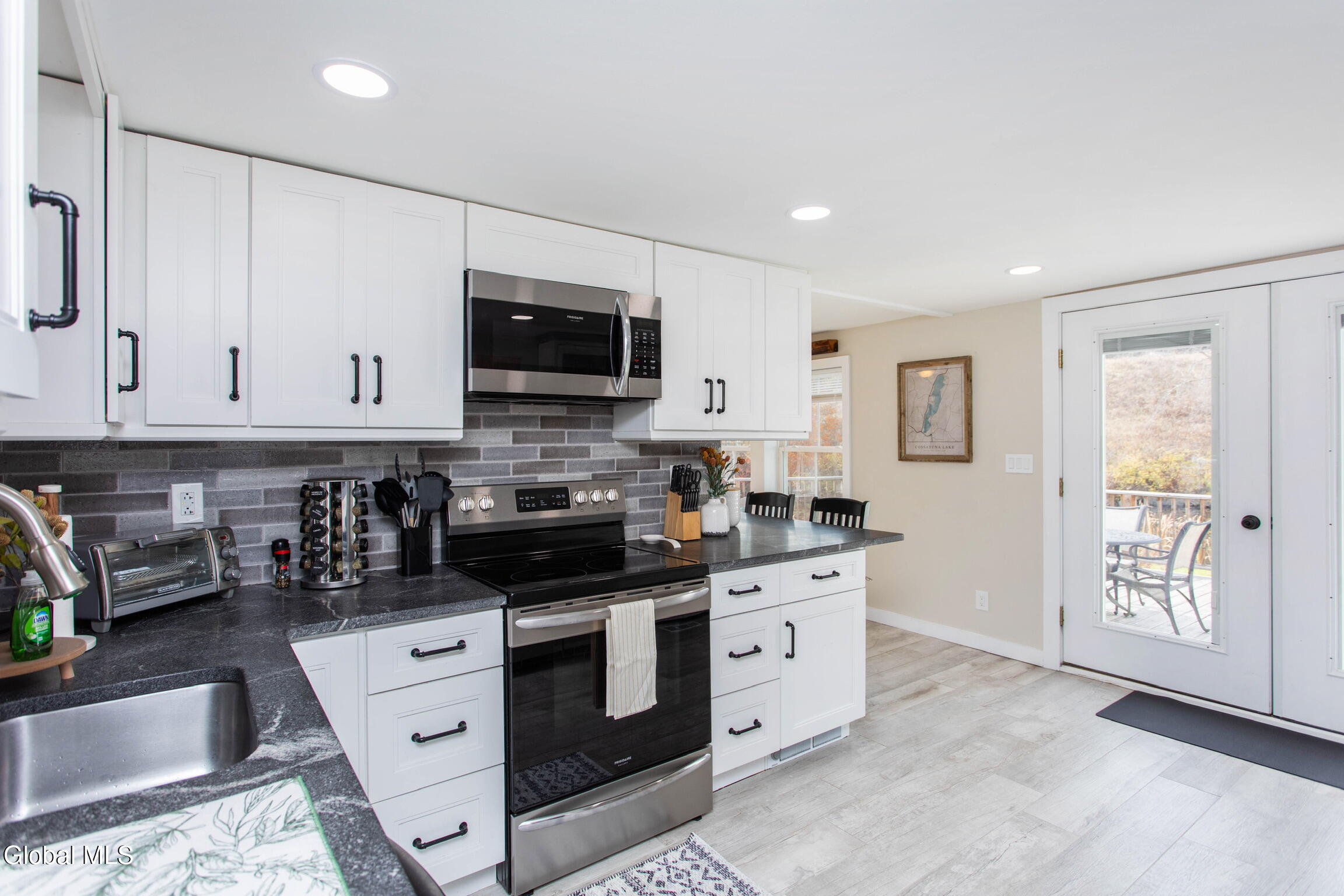 709 County Rte 49 Salem, NY 12865 - Photo 8 of 33 8) 63900-68e440ed5d117