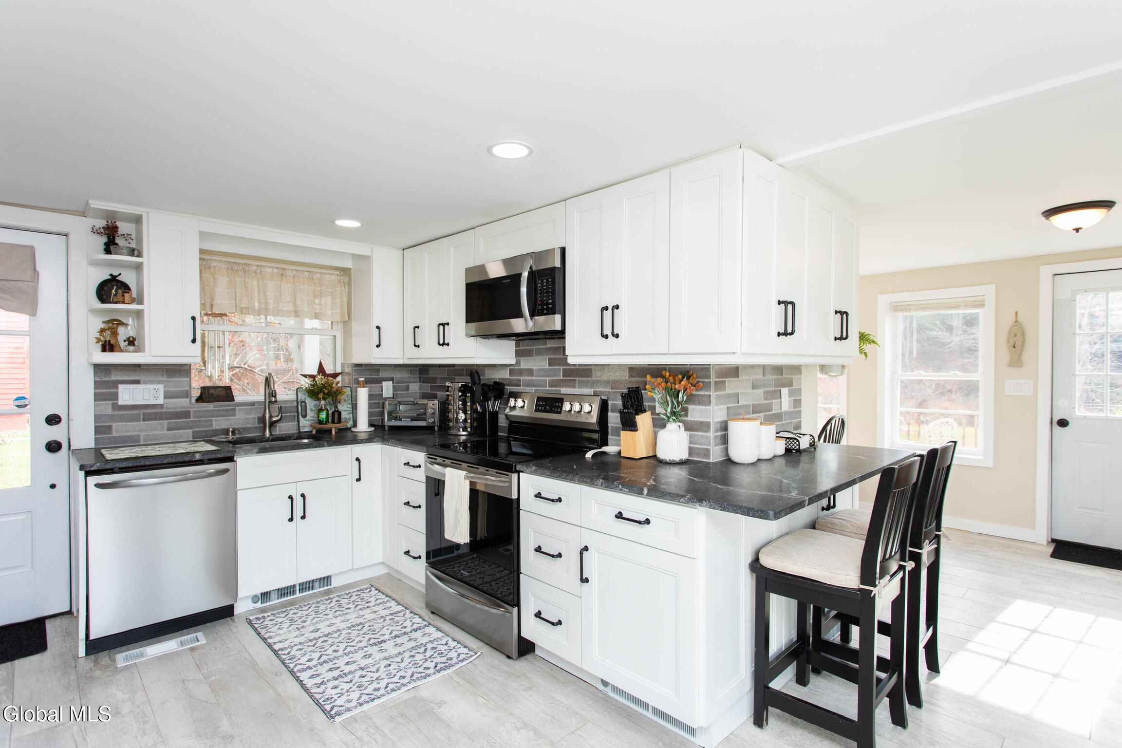 709 County Rte 49 Salem, NY 12865 - Photo 9 of 33 9) 63900-68e440ed565a9