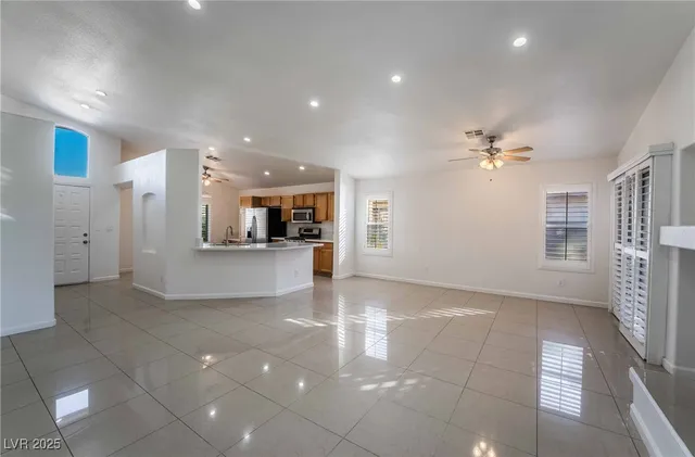 $1,950 | 4407 Matinee Avenue, North Las Vegas, NV 89031