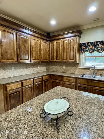 $475,000 | 101 Sandstone Drive, Brandon, MS 39047