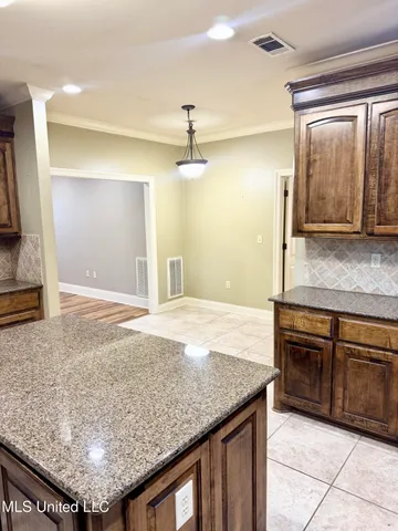 $475,000 | 101 Sandstone Drive, Brandon, MS 39047