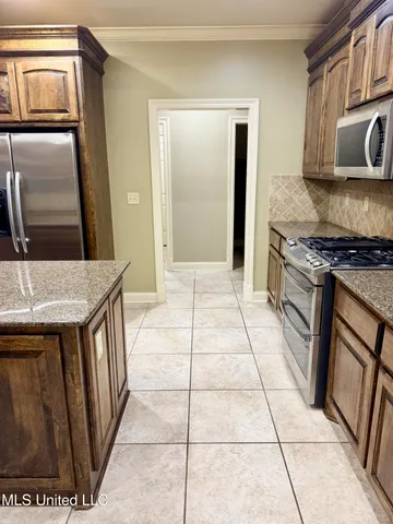 $475,000 | 101 Sandstone Drive, Brandon, MS 39047