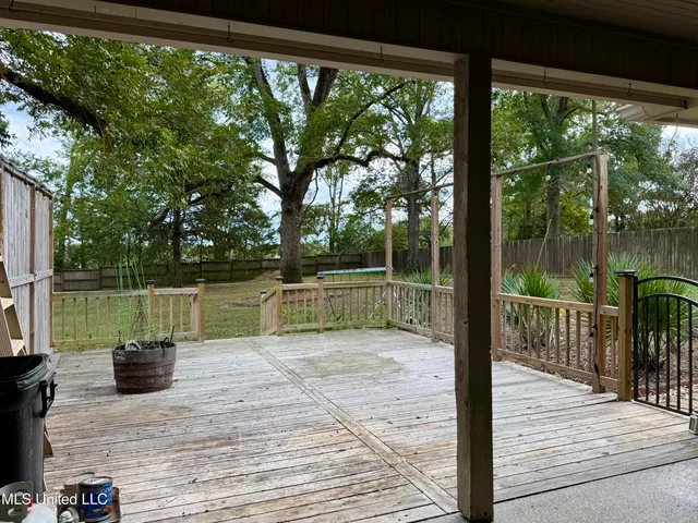 $475,000 | 101 Sandstone Drive, Brandon, MS 39047