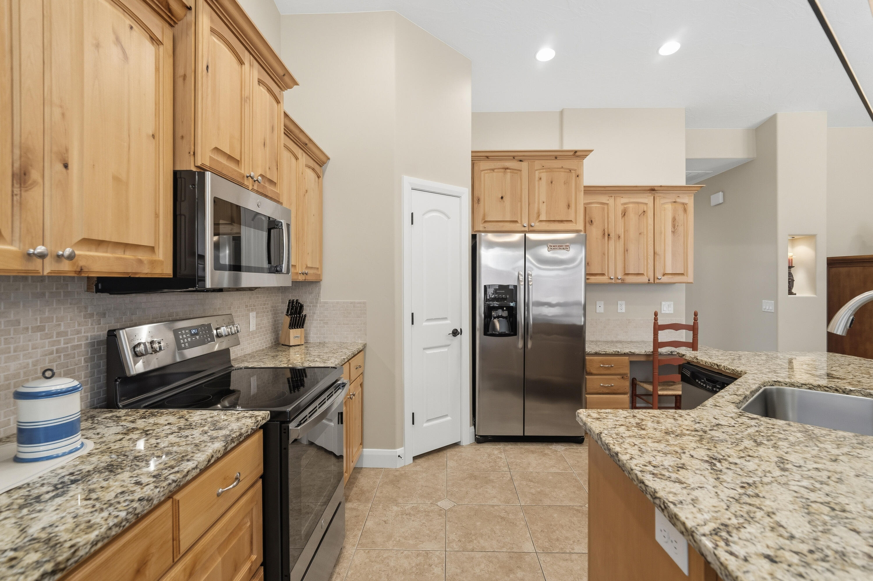 260 North 1240 West St. George, UT 84770 - Photo 11 of 32 DSC04382