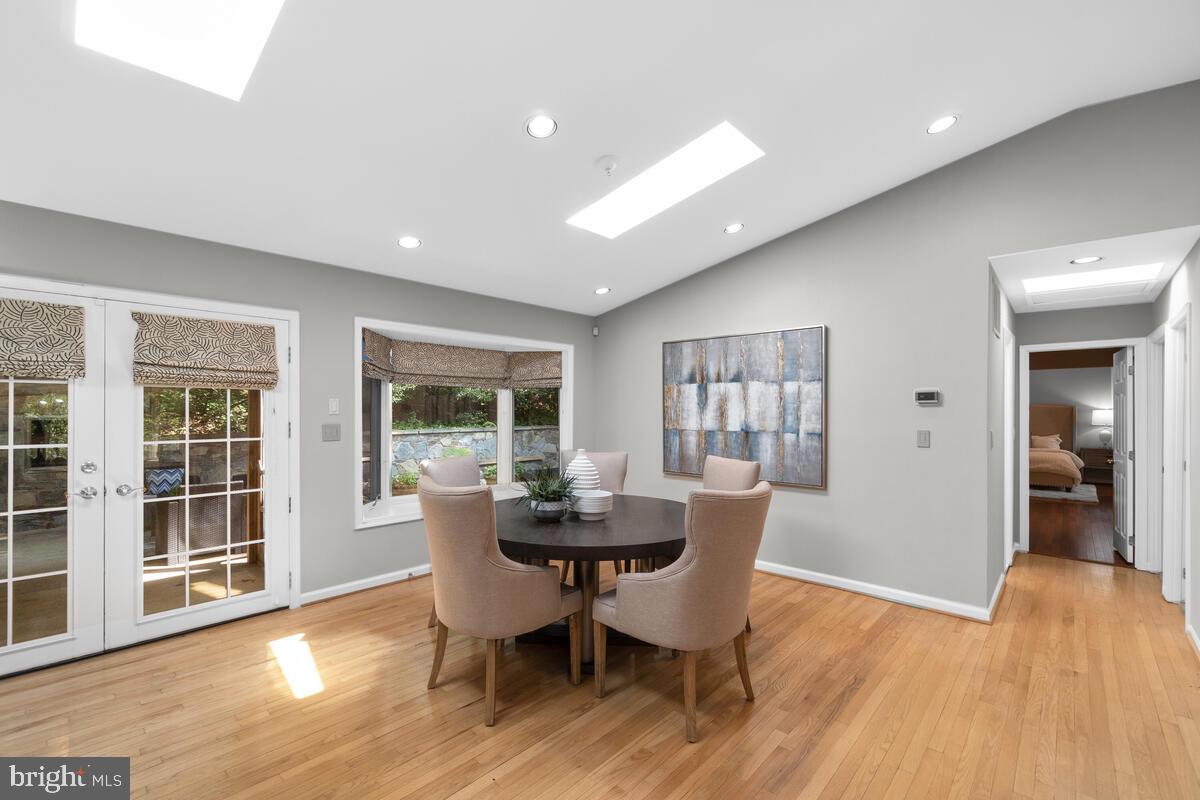 8413 Fenway Road Bethesda, MD 20817 - Photo 15 of 65 Gallery Image 15