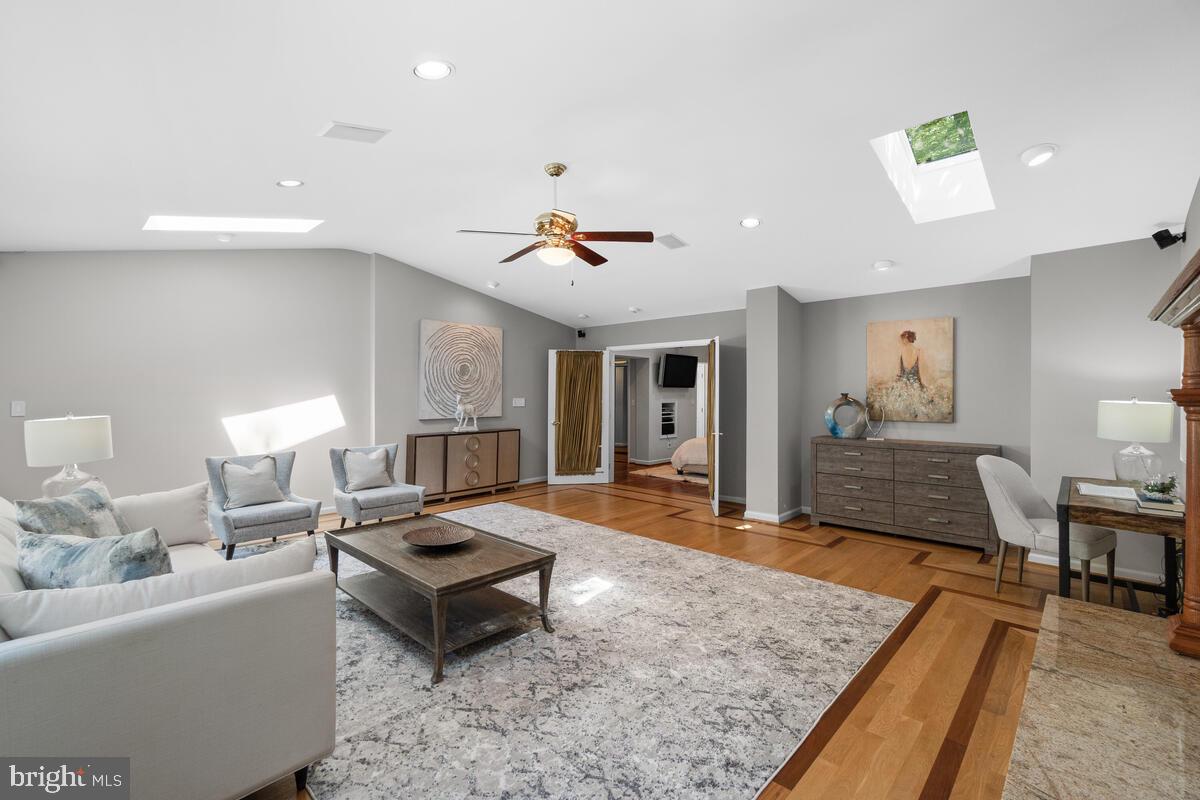 8413 Fenway Road Bethesda, MD 20817 - Photo 30 of 65 Gallery Image 30