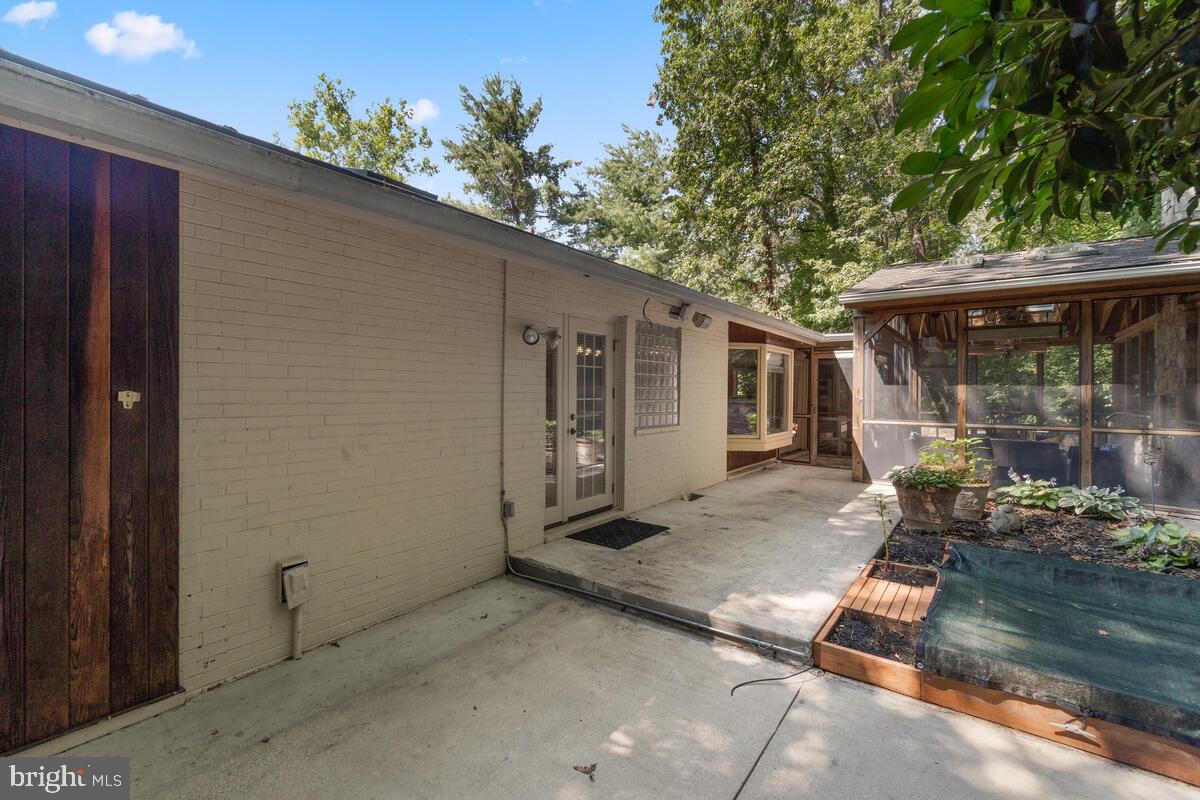 8413 Fenway Road Bethesda, MD 20817 - Photo 59 of 65 Gallery Image 59