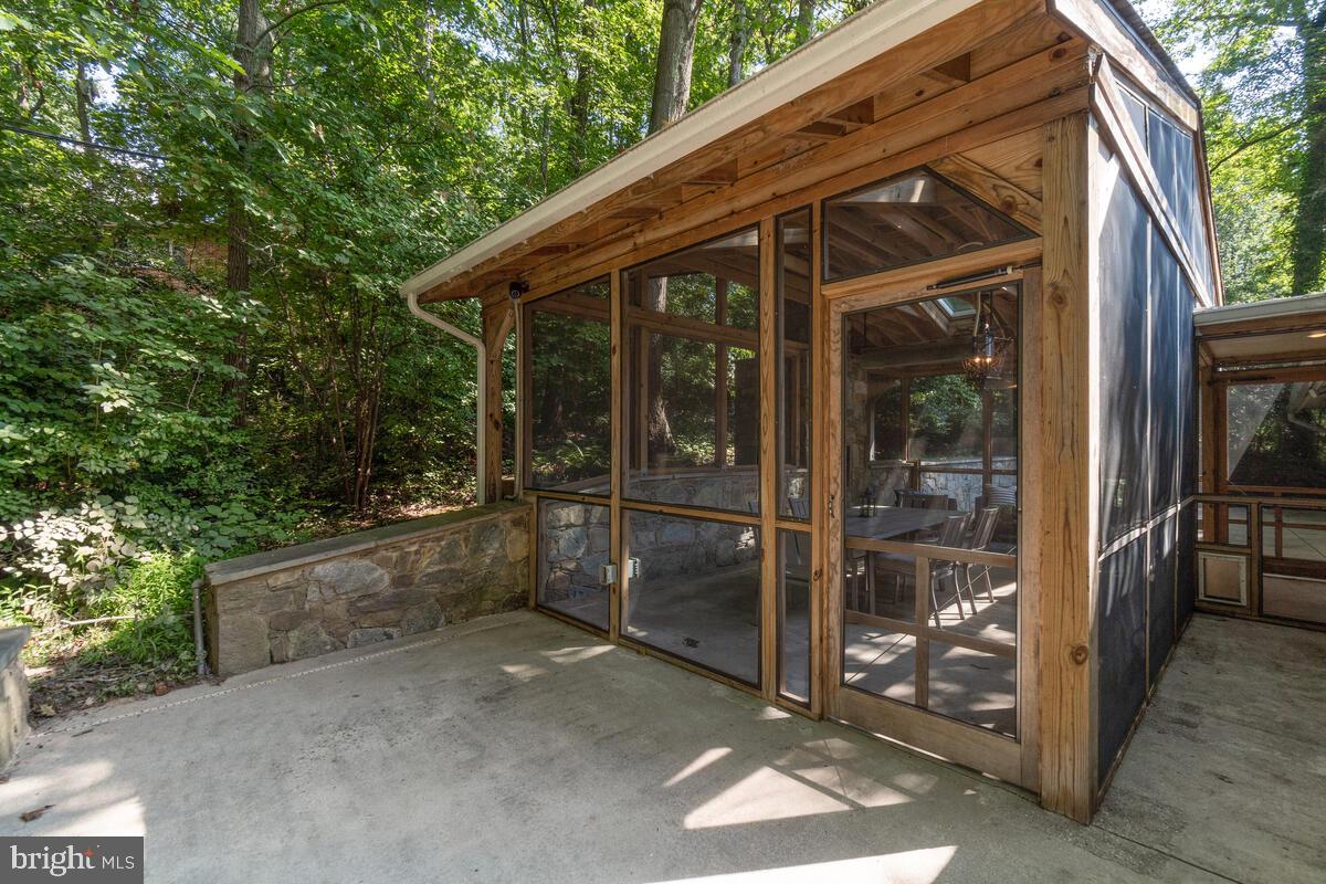 8413 Fenway Road Bethesda, MD 20817 - Photo 61 of 65 Gallery Image 61
